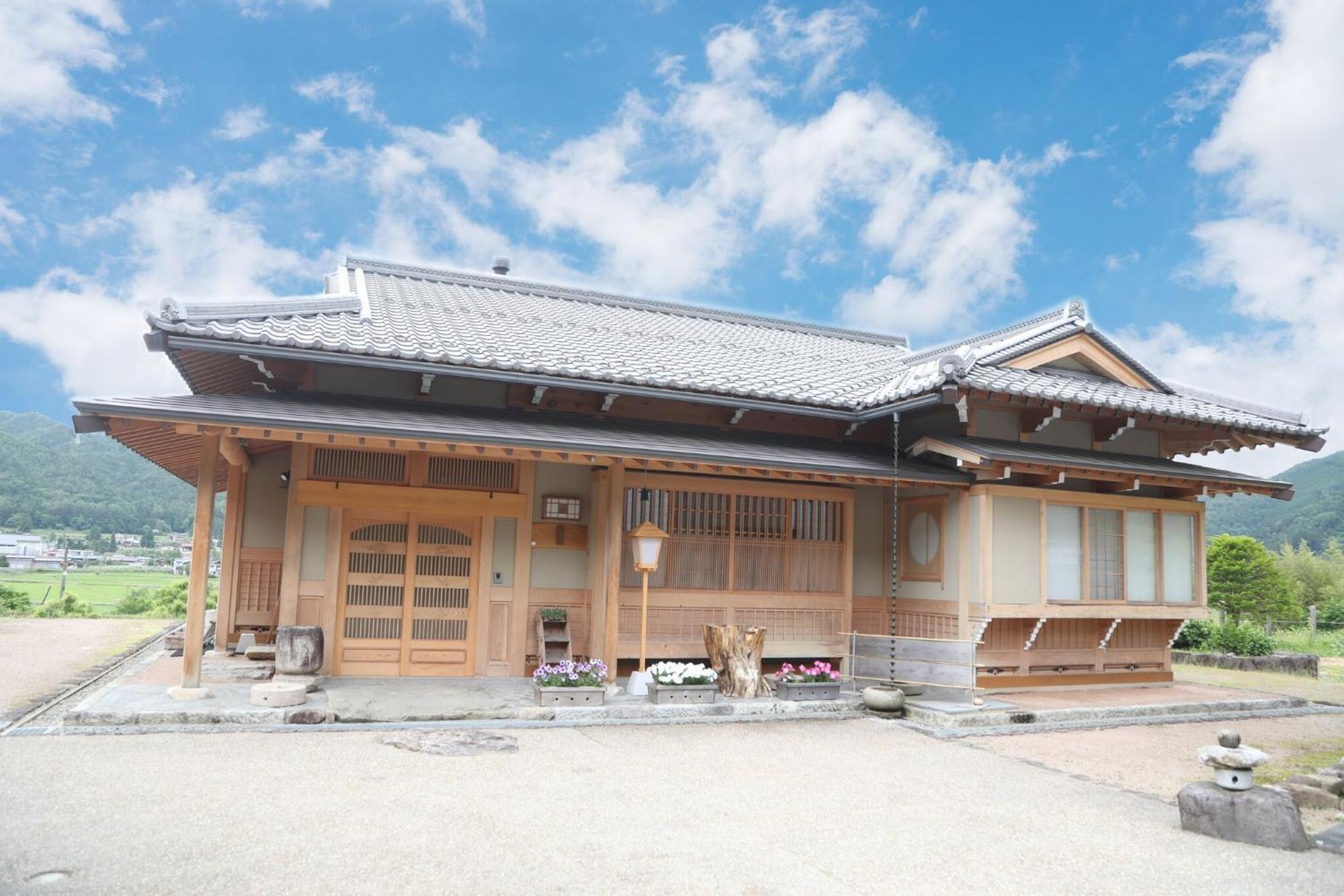 Villa みとれ屋/Villa Mitore-Ya 飛騨山麓の数寄屋造平家　Gotoトラベル適用 Takayama  Exterior photo